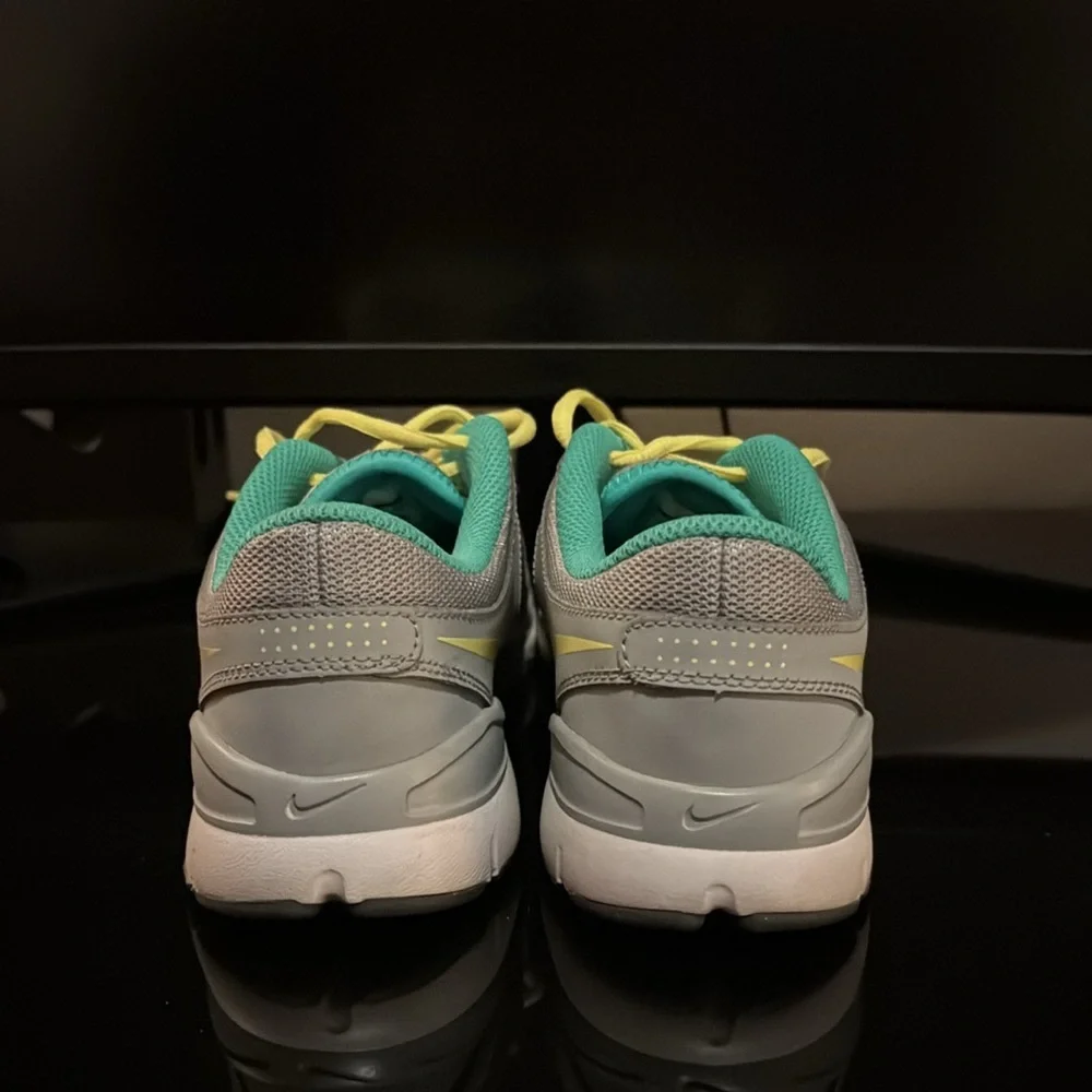 Nike Flex Trainer 2 - Picture 4 of 5